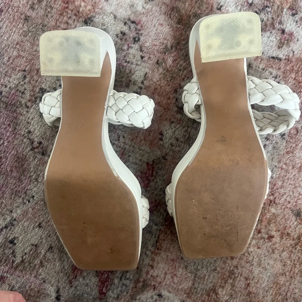 Jeffrey Campbell white heels - Picture 4 of 4